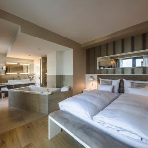 Suite with Balcony