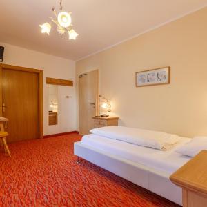 Double or Twin Room with Balcony