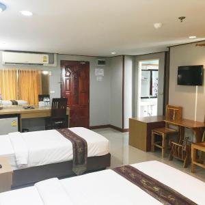 Twin Room with Terrace