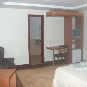 Deluxe Suite with Spa Bath