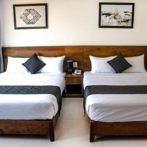 Deluxe Queen Room with Two Queen Beds