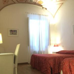 Basic Triple Room