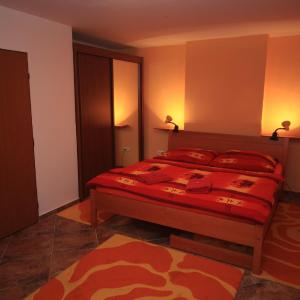 Apartment (2 Adults)