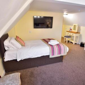 Superior Single Room