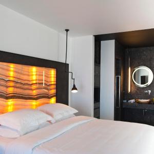 Pure sea view room