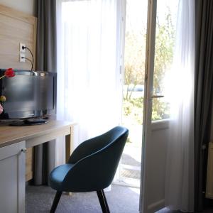 Single Room with Terrace