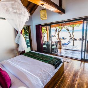 Villa - Ocean Front