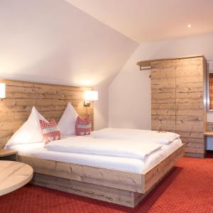 Junior Suite with Balcony