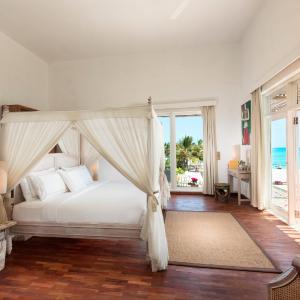 Royal Beach Villa with Private Pool