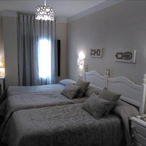 Twin Room with Extra Bed