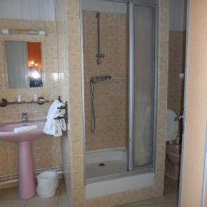 Triple Room with City View