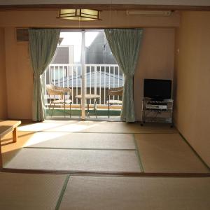 Japanese-Style Quadruple Room - Smoking