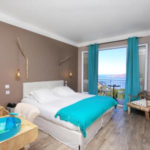 Superior Double or Twin Room with Sea View