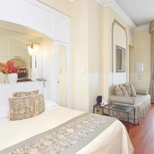 Double or Twin Room with Canal View