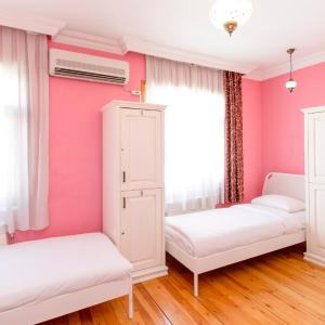 Bed in 6-Bed Female Dormitory Room