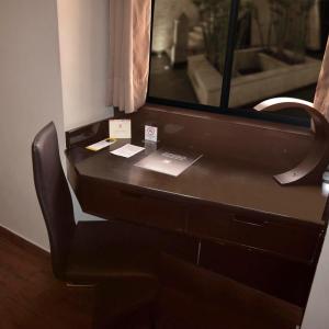 Deluxe Queen Suite