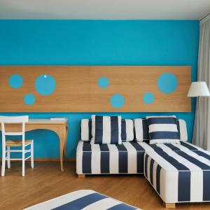 Junior Suite with Balcony and Park View