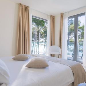 Luxury Four Bedroom Villa with Private Pool