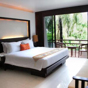 Safari Deluxe Double or Twin Room