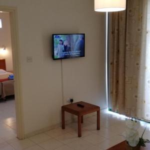 One-Bedroom Apartment (4 Adults)