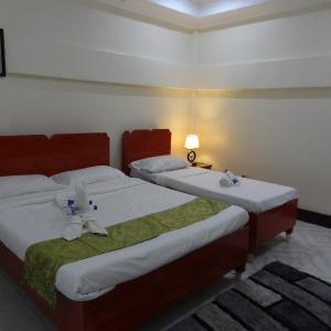 Deluxe Family Room