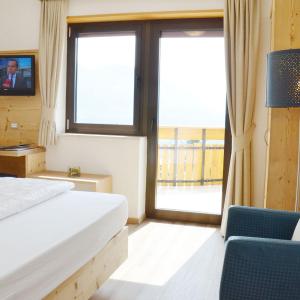 Comfort Single Room with Mountain View