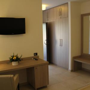 Deluxe Double or Twin Room with Garden View