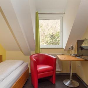 Basic Single Room
