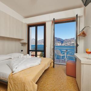 Double or Twin Room with Balcony