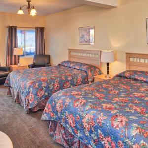 Queen Room with Lake View