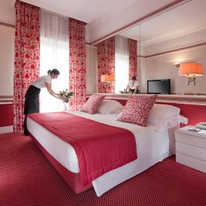 Classic Double or Twin Room with Balcony