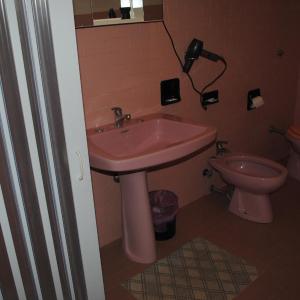 Standard Twin Room with Sea View