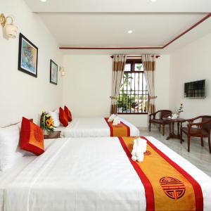 Family Room with Balcony