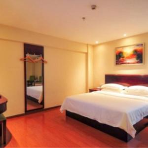 Mainland Chinese Citizens - Deluxe Super King Room