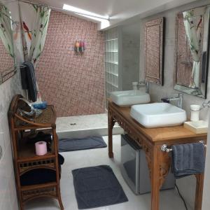 Double Room with Balcony and Sea View