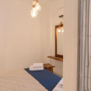 Deluxe Suite with Outdoor Hot Tub and Sea View