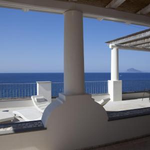 Superior Double or Twin Room with Sea View