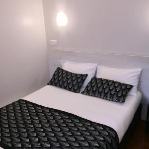 Single Room with Air Conditioning