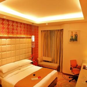 Deluxe Triple Room Inclusive of Wifi and 20% off on food & soft beverages
