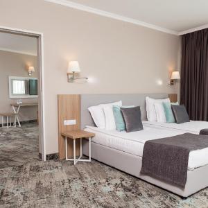 Grand Suite Deluxe with Two Balconies and Sea View