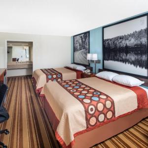 Double Room with Two Double Beds - Smoking