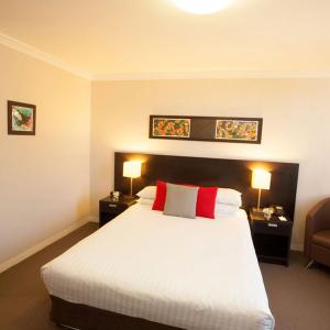 Deluxe Queen Room - Disability Access