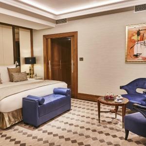 Diplomatic Suite