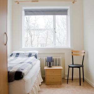 Single Room with Shared Bathroom