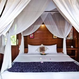 Superior Double Room with Garden View