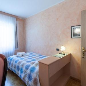 Superior Single Room with Spa Access