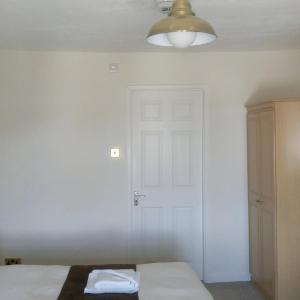 Triple Room with Sea and Mountain View