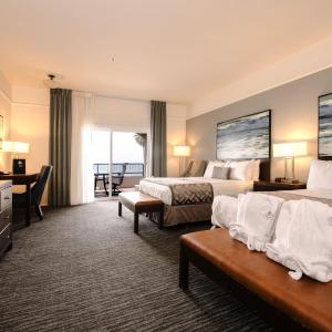 Queen Room with Ocean View