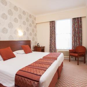 Double or Twin Room with Sea View