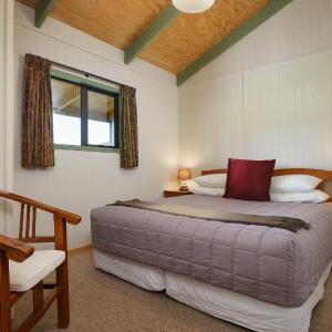 One-Bedroom Bungalow